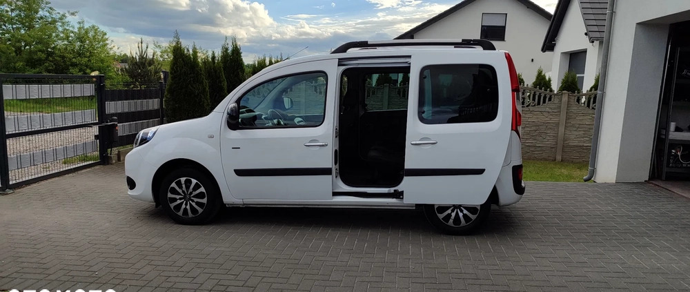 Renault Kangoo cena 42900 przebieg: 114850, rok produkcji 2018 z Sławno małe 172